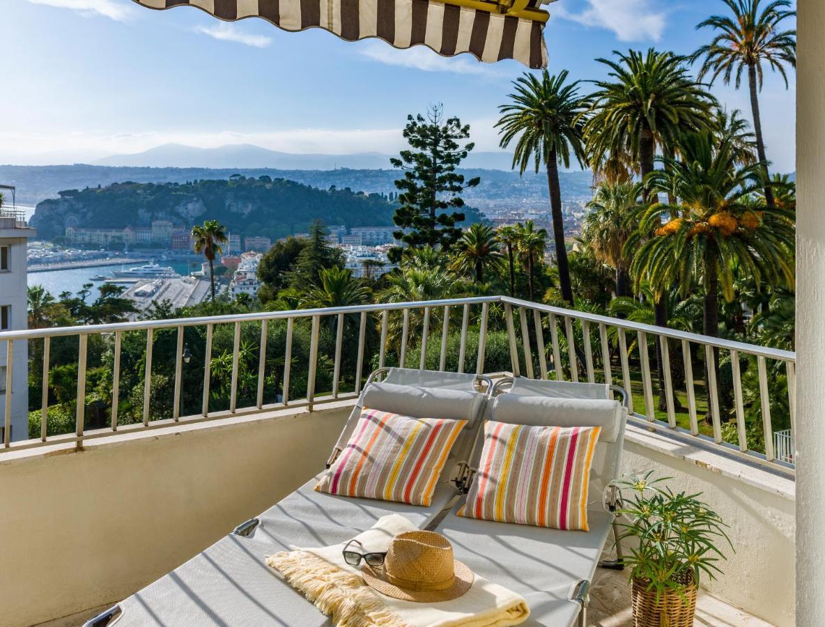 Ferienwohnung Les Oliviers Ueber Den Daechern Von Ruhig Sonnig Meerblick Pool Tiefgarage Parkplatz Nizza