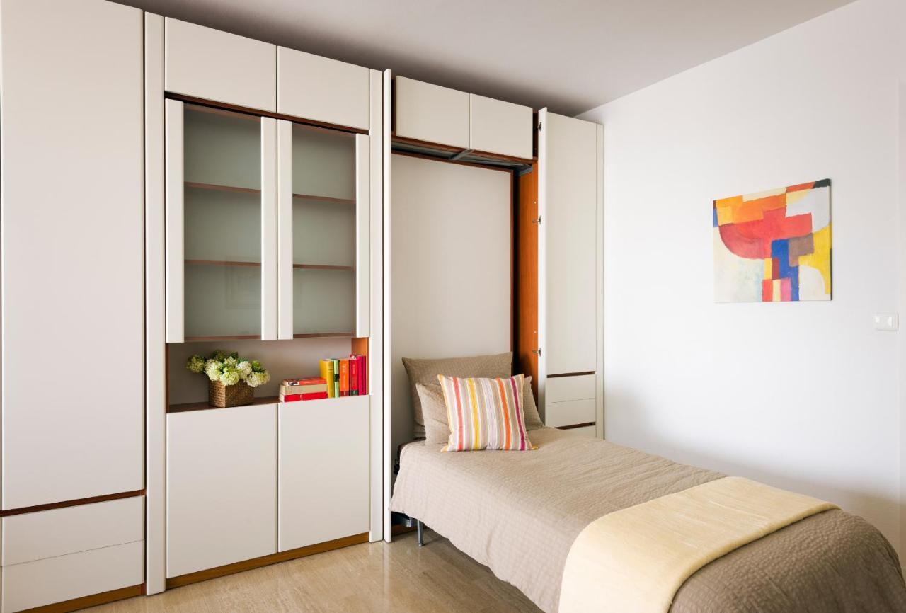 Ferienwohnung Les Oliviers Ueber Den Daechern Von Ruhig Sonnig Meerblick Pool Tiefgarage Parkplatz *